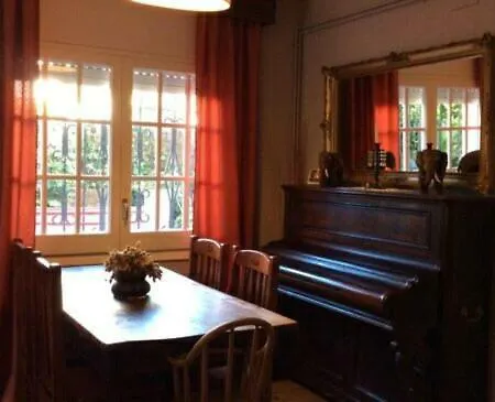 Casa De Los Gibneys Sitges